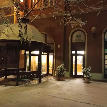 Hotel Pannonia Μίσκολτς Εξωτερικό φωτογραφία