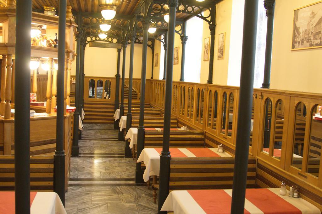Hotel Pannonia Μίσκολτς Εξωτερικό φωτογραφία