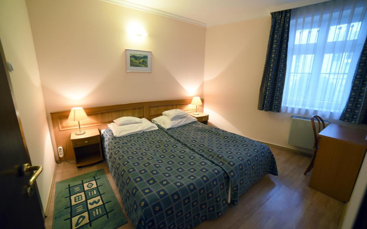Hotel Pannonia Μίσκολτς Εξωτερικό φωτογραφία