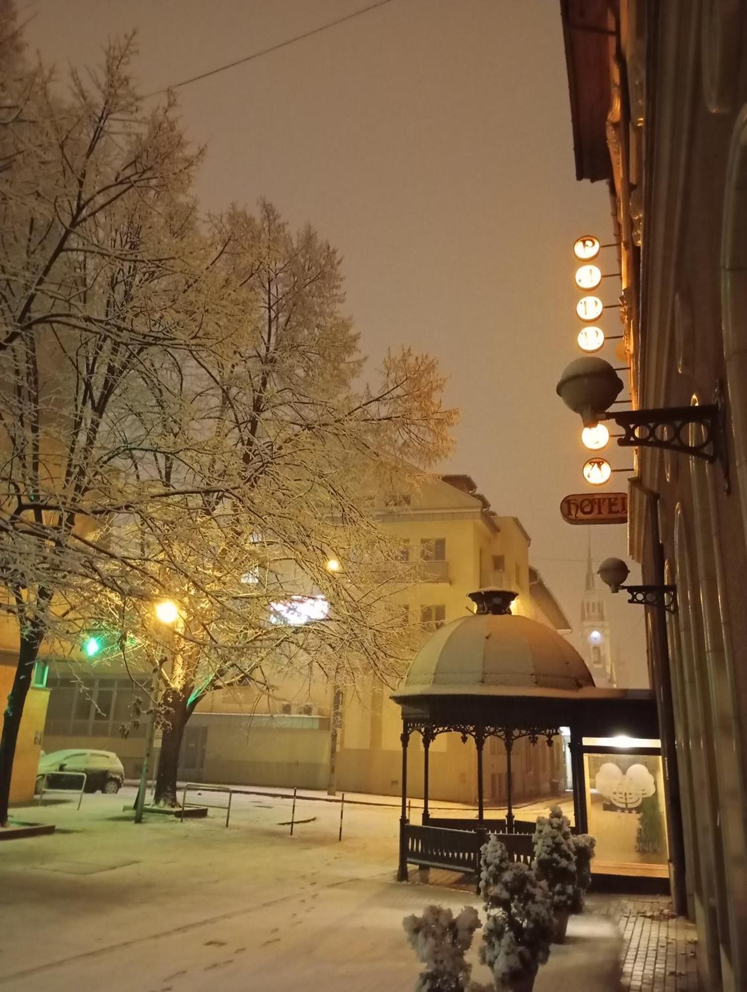 Hotel Pannonia Μίσκολτς Εξωτερικό φωτογραφία